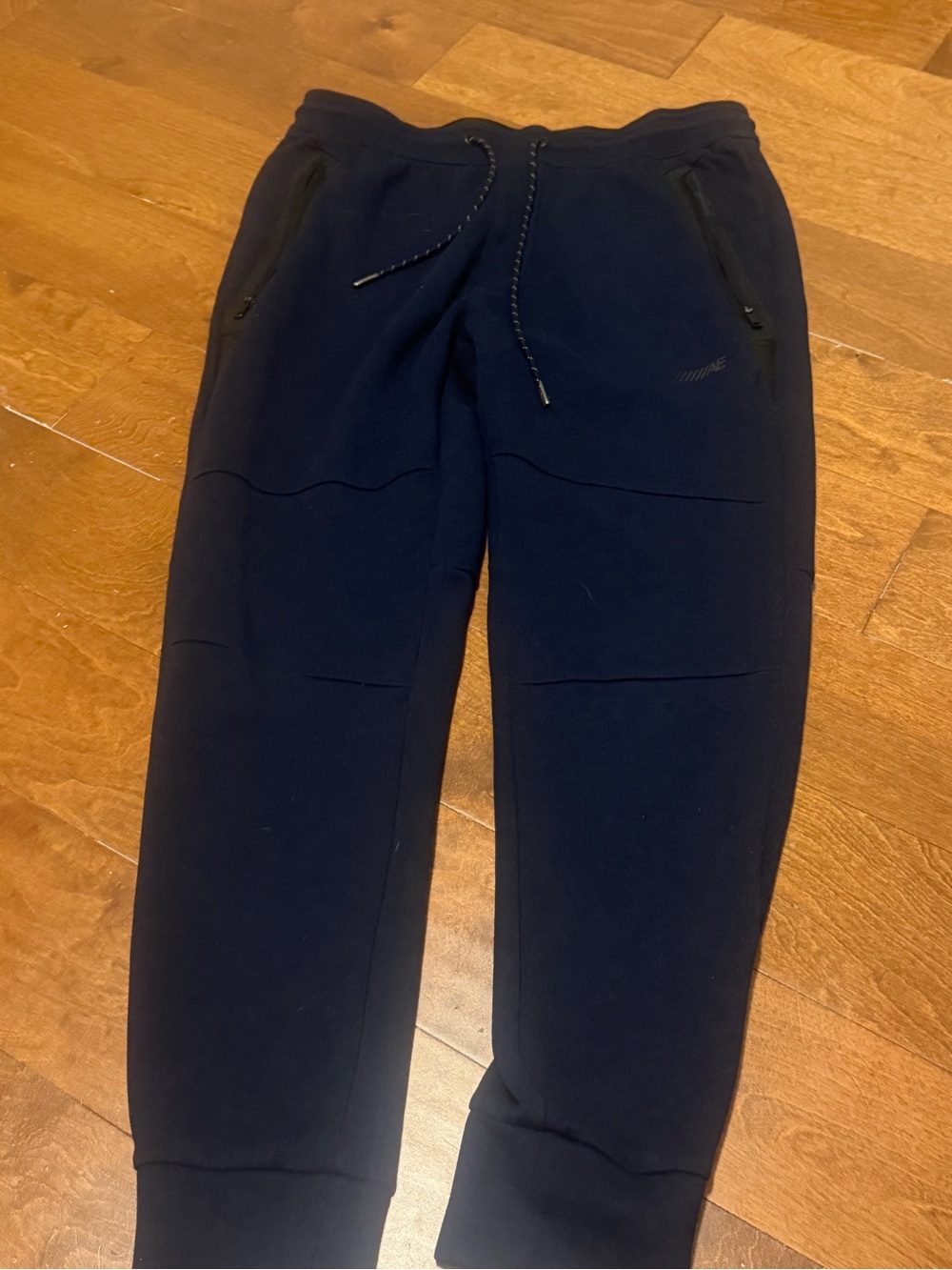 American Eagle Men’s Dark Blue Sweatpants – Medium